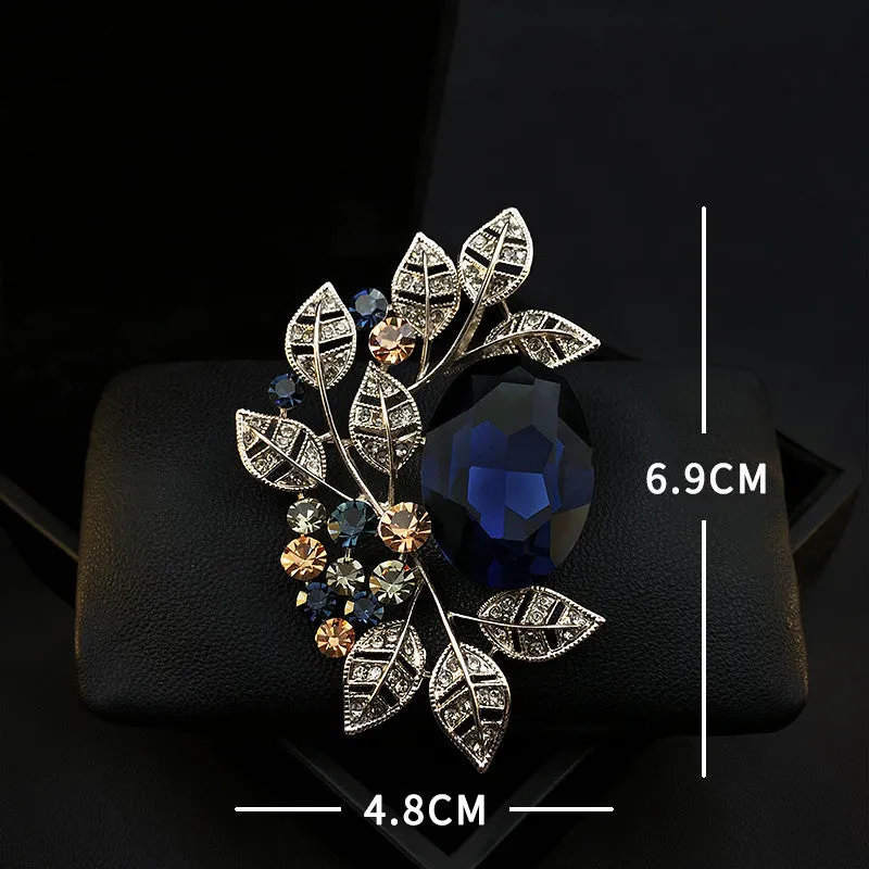 Fashion French Vintage Atmospheric Brooches
