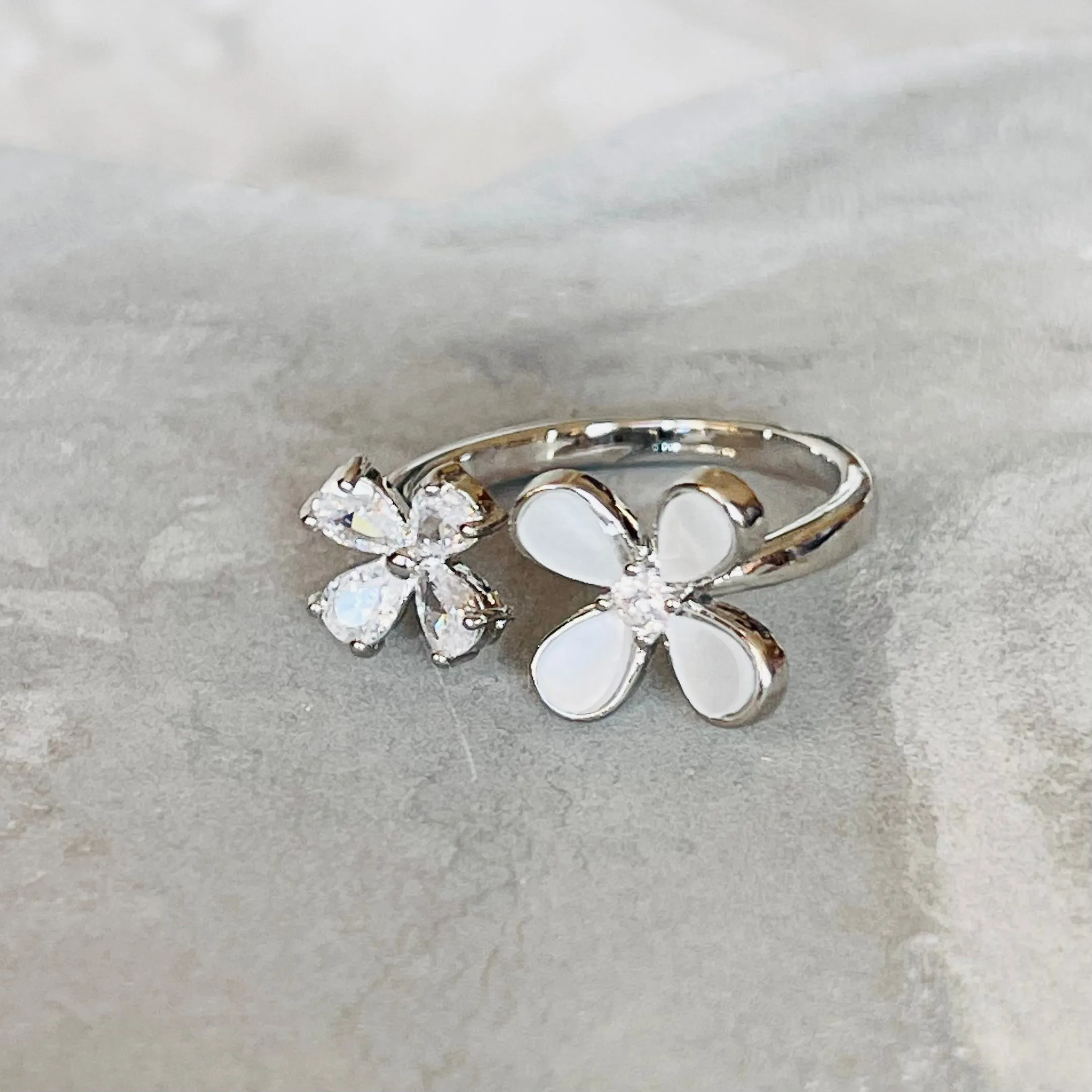Four-Leaf Colorful Gemstone Butterfly Adjustable Ring, Cute