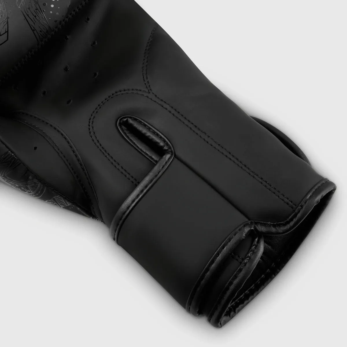 Fumetsu Mjolnir Boxing Gloves Black/Bronze