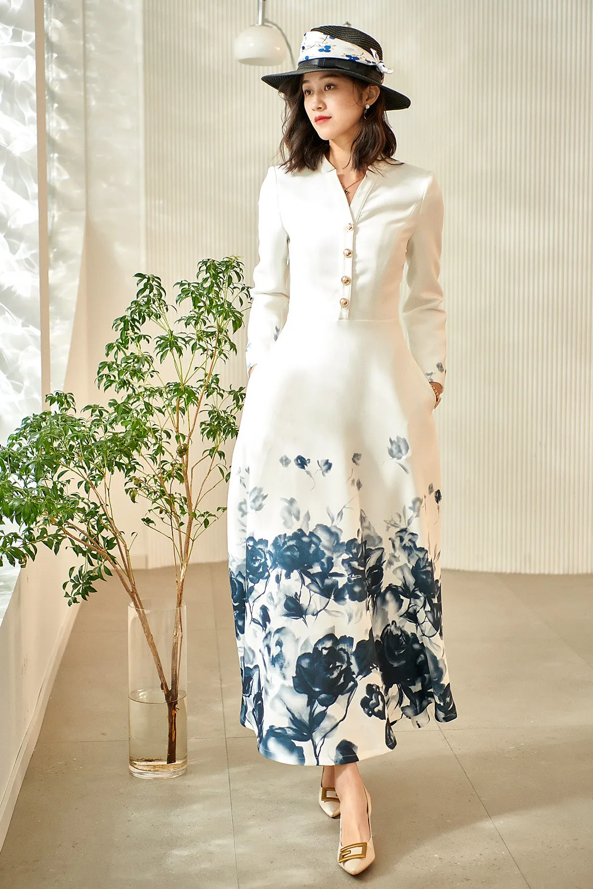 High-end fall long sleeve v-neck print retro dress- Adia