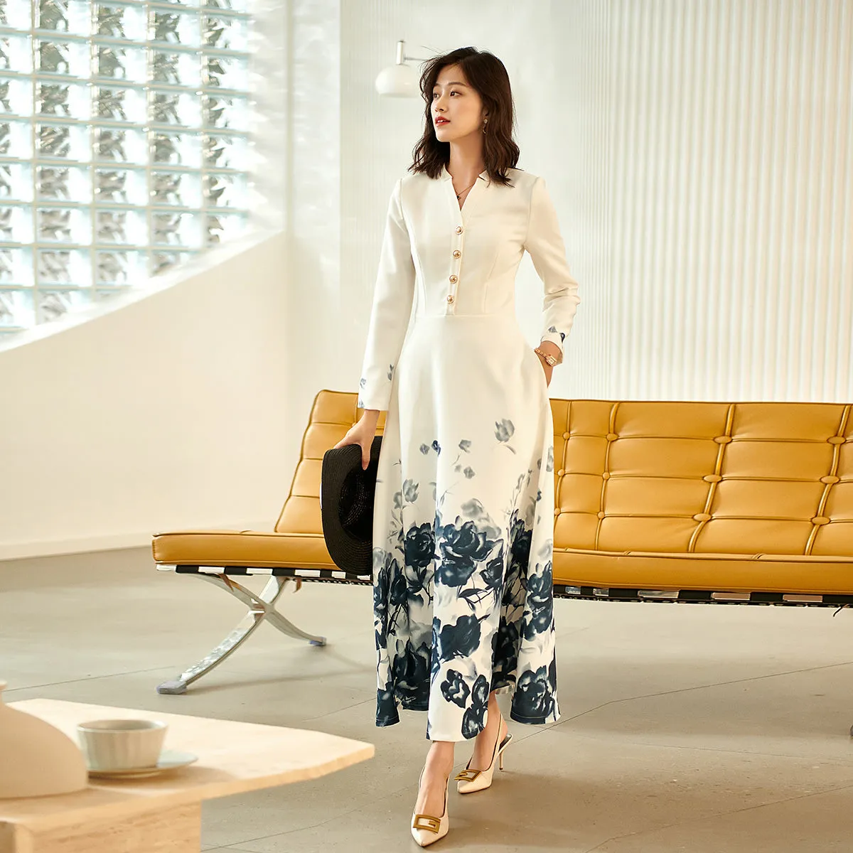 High-end fall long sleeve v-neck print retro dress- Adia