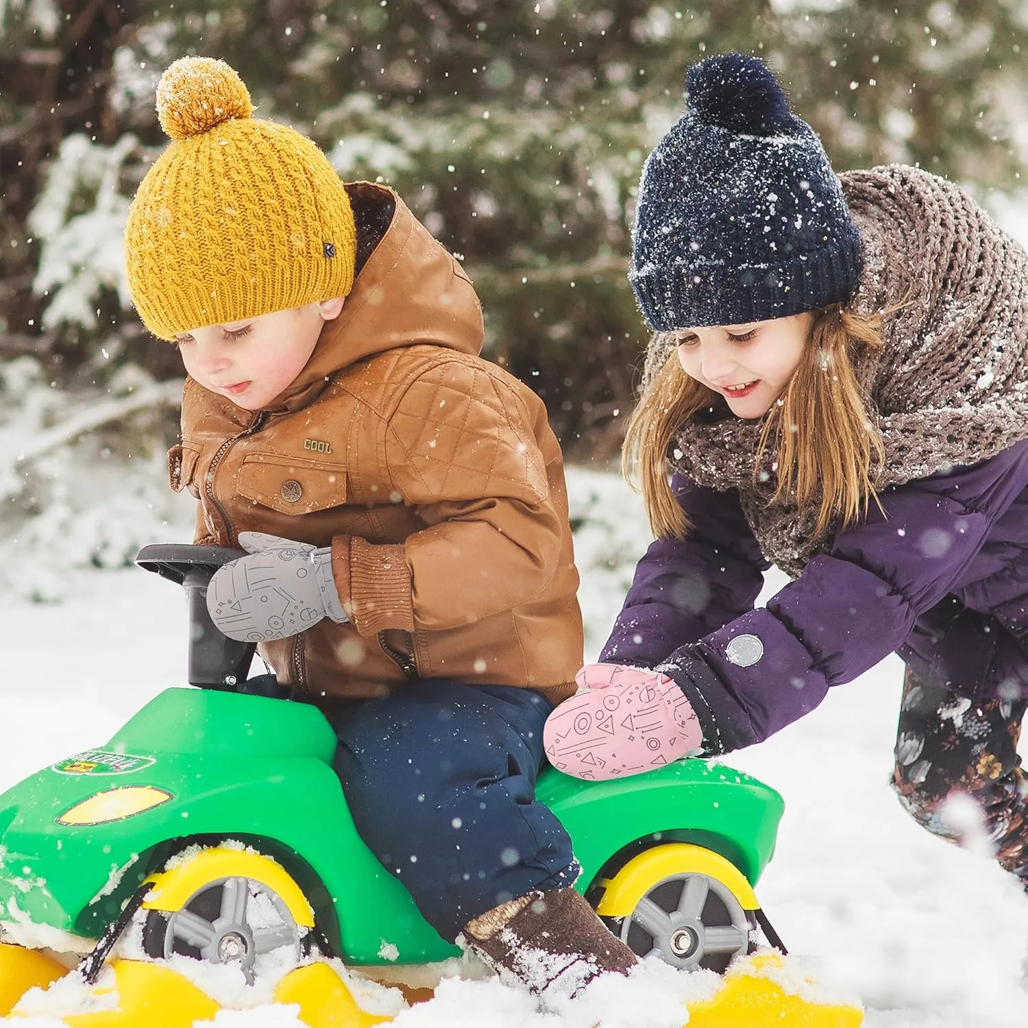 Winter Kids Waterproof Gloves for Boys Fleece Lined Warm Mittens for Baby Toddler Ski Toddler Baby Mittens